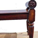 Oriental-style bench