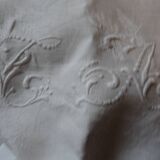 Beautiful tablecloth in linen monogrammed TA
