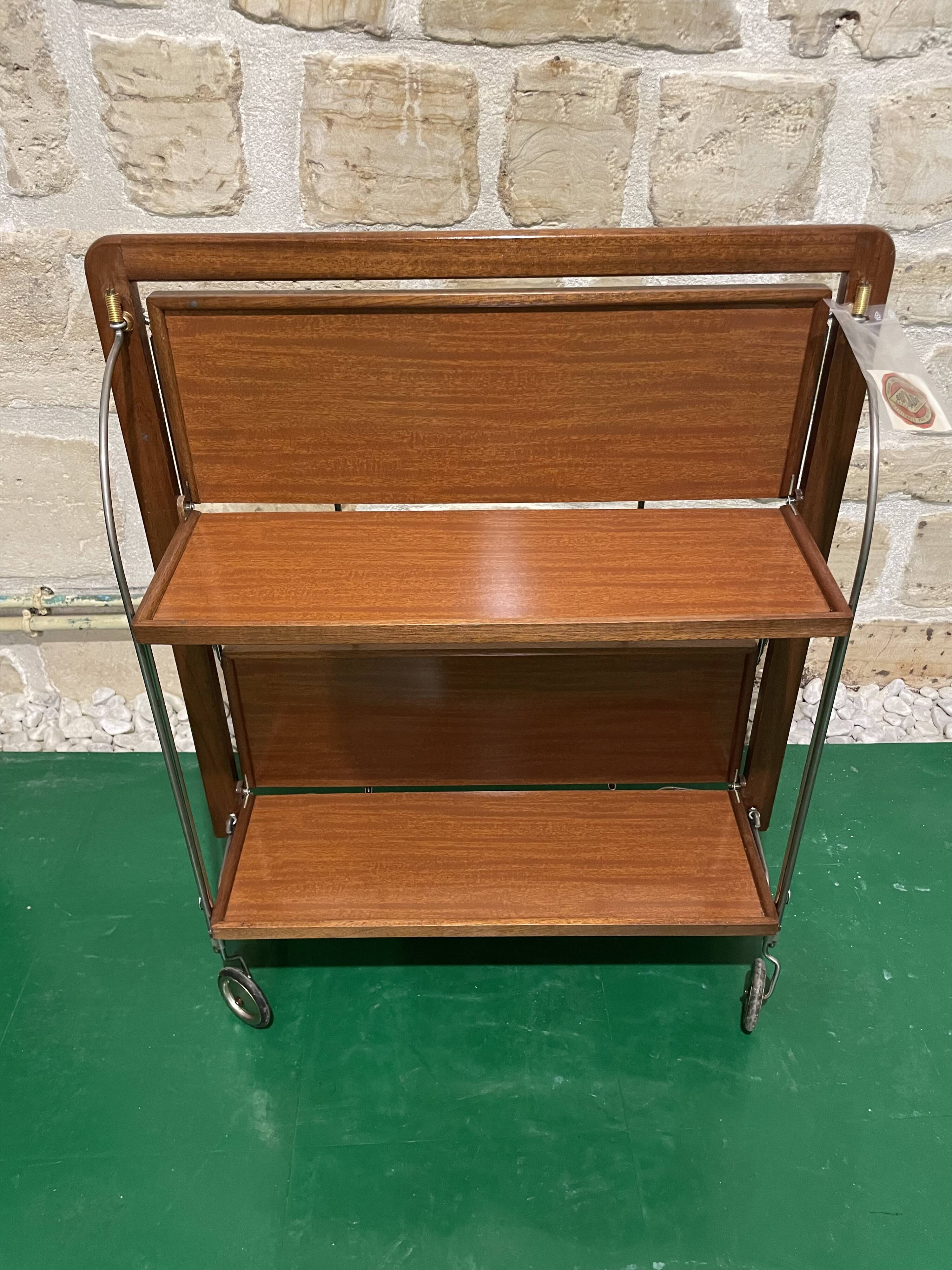 Bocado folding serving cart