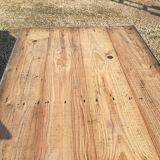 Farm table