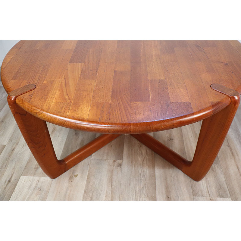 Scandinavian coffee table Denmark in teak 1960