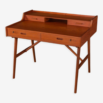 Bureau des années 1960, Arne Wahl Iversen