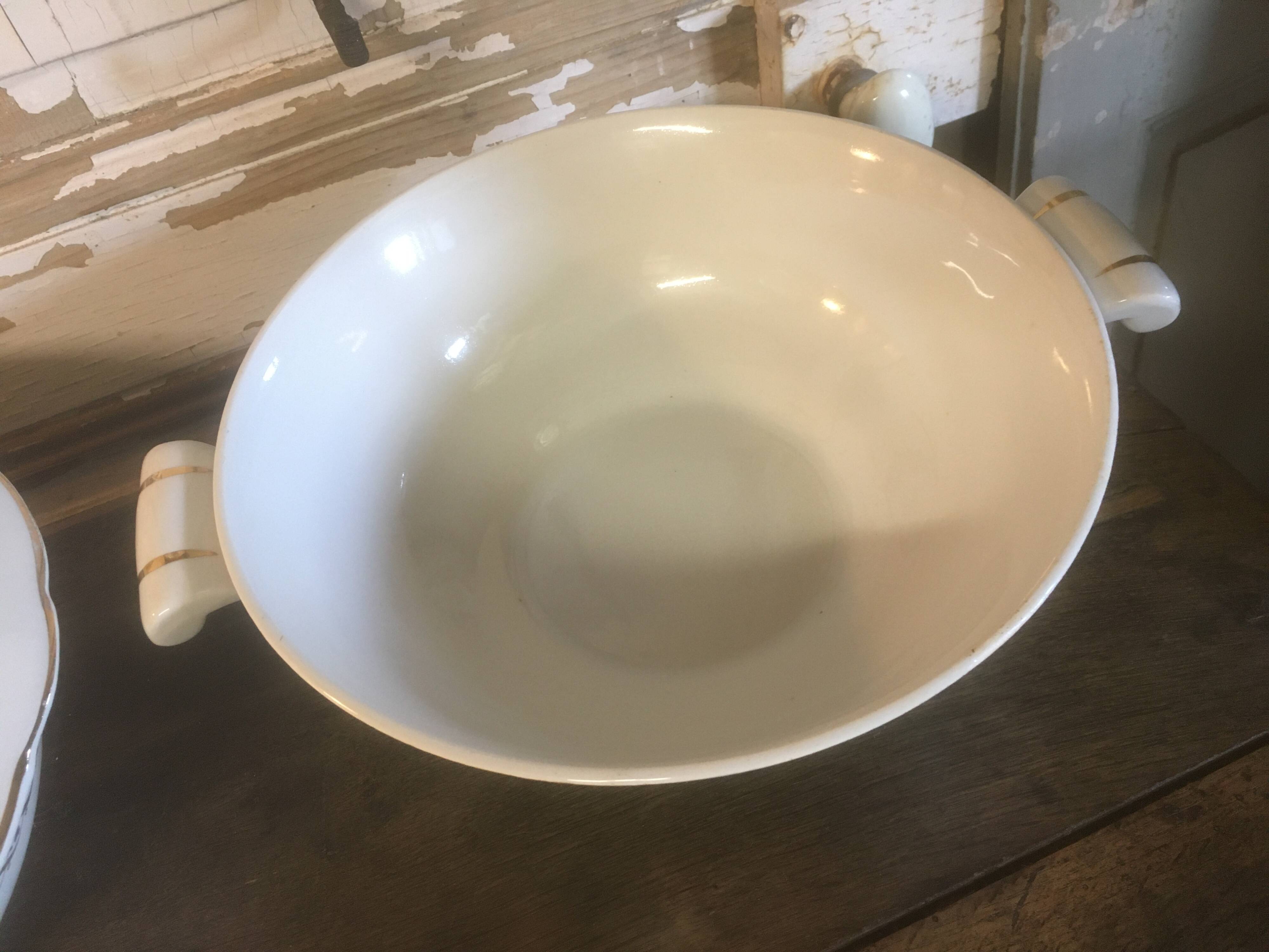 Set of tureen, salad bowl and "Irene" dish in Luneville earthenware