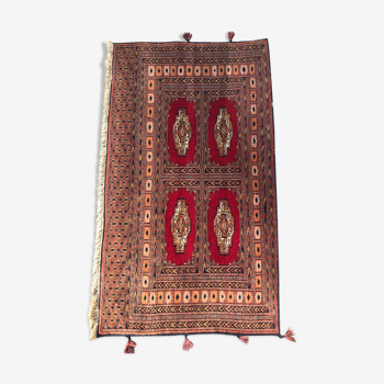 Oriental carpet in pure wool