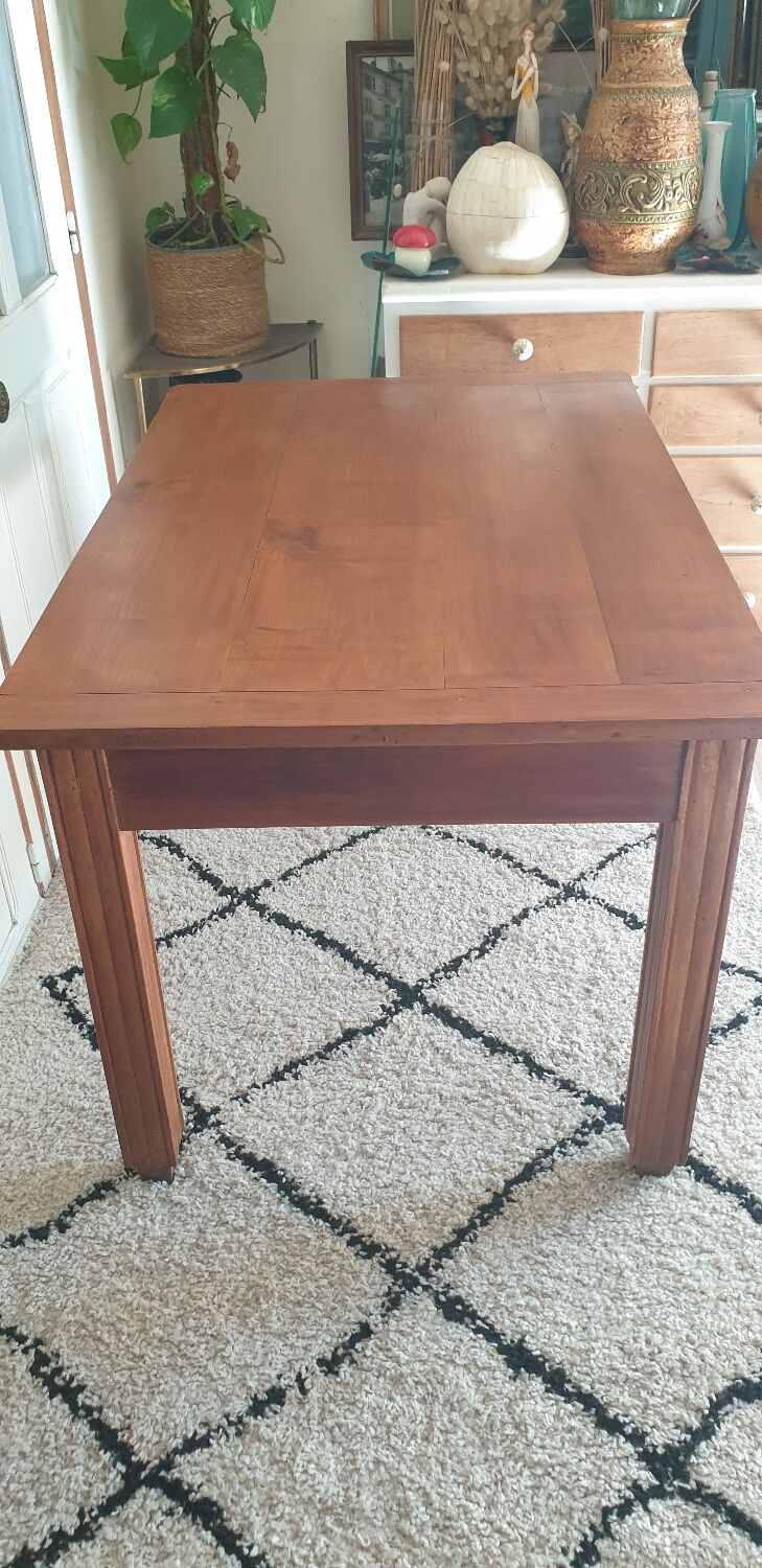 Art deco dining table