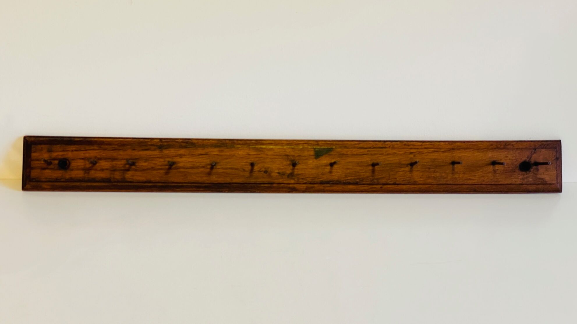 Workshop coat rack in solid oak