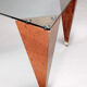 Bureau triangulaire sculptural – Pièce unique en loupes précieuses