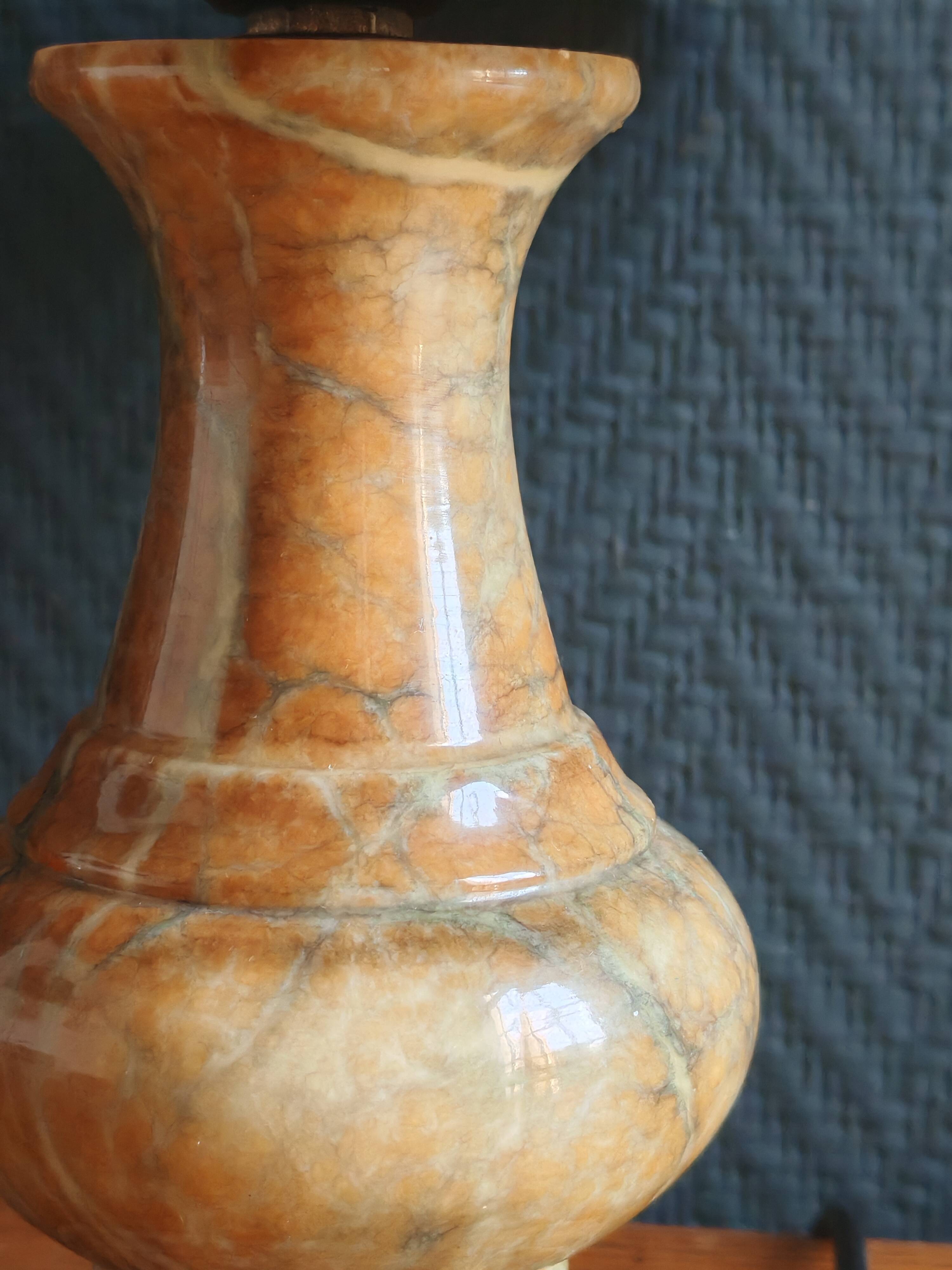 Vintage Table Lamp in Sculpted Alabaster – Base in Natural Stone