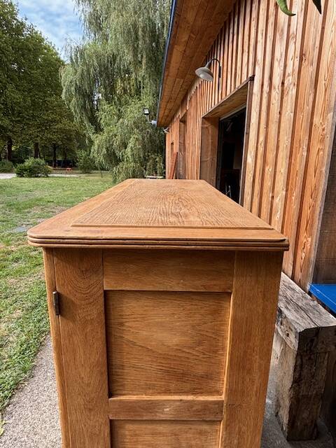 Elegant 1950s oak wardrobe