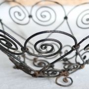 Vintage black metal basket with swirls – Decorative wire salad bowl