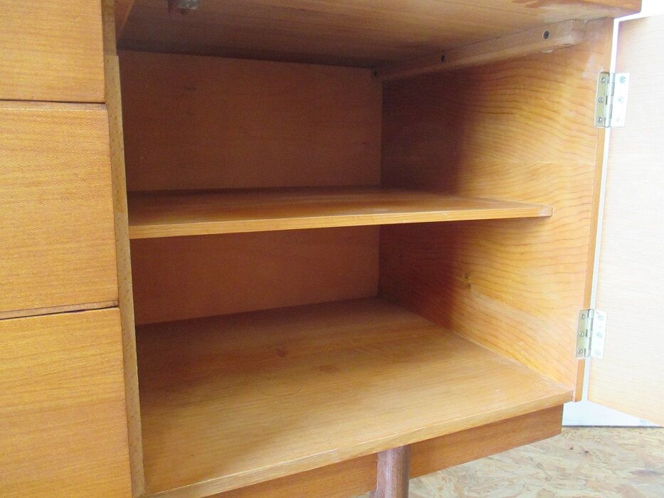 Uniflex clear wood sideboard