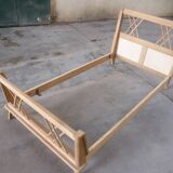 Oak bed from the 70s