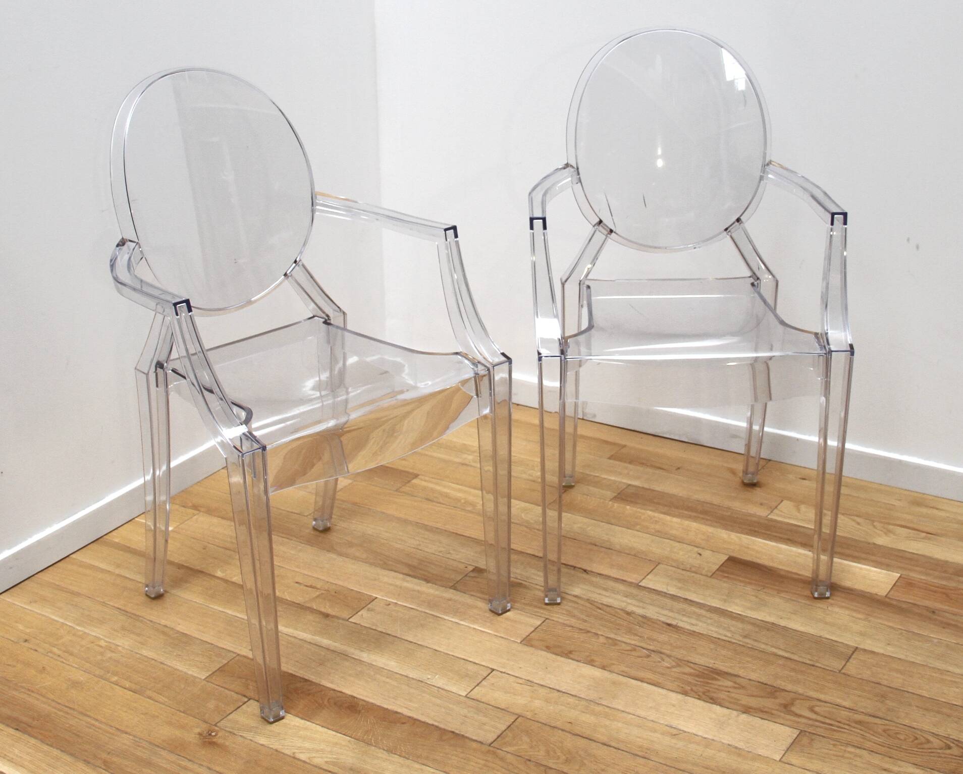 Pair of Louis Ghost chairs, Philippe Starck
