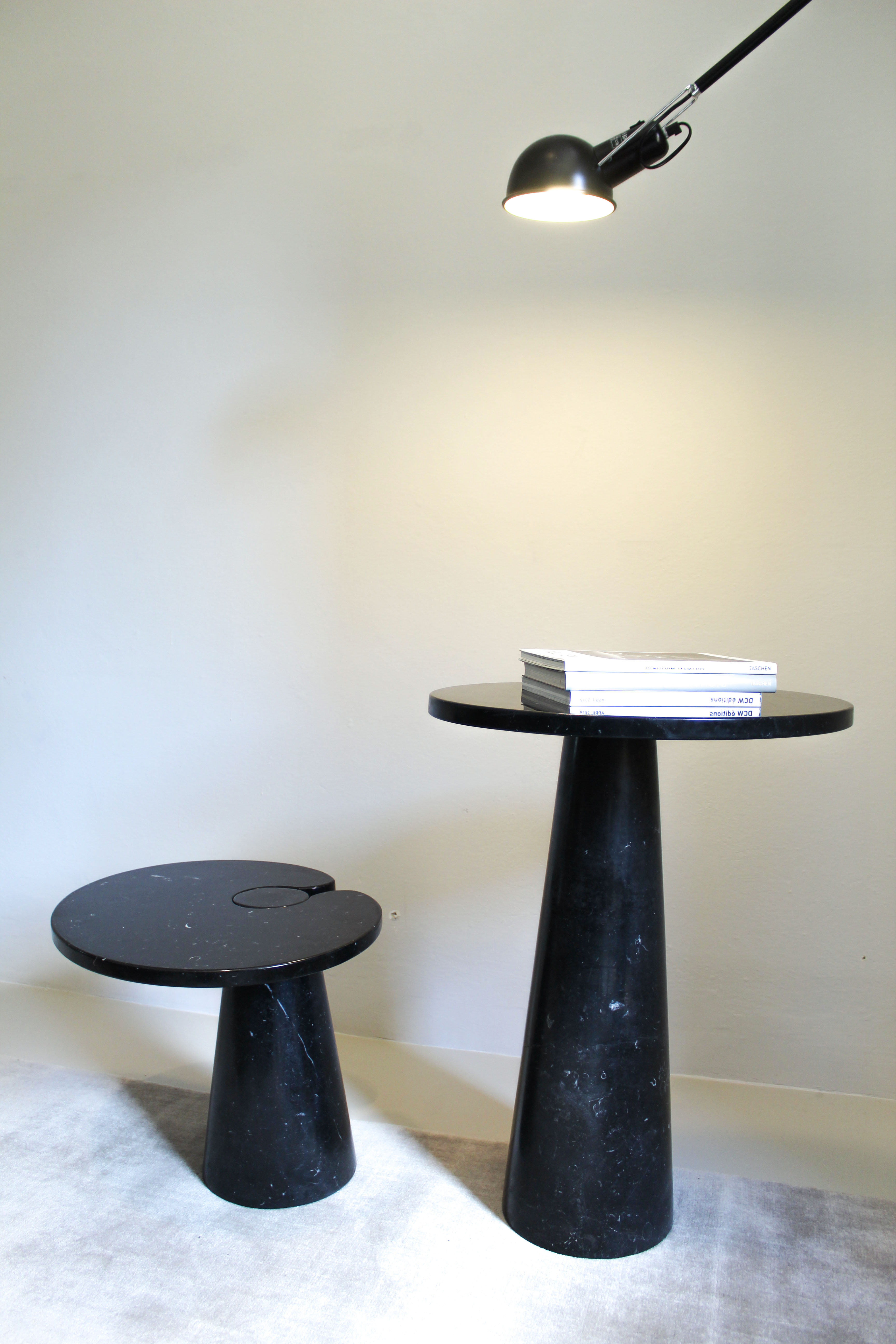 Pair of coffee tables