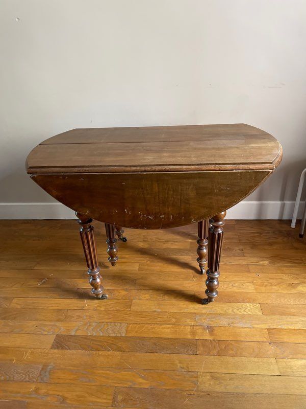 Round walnut table