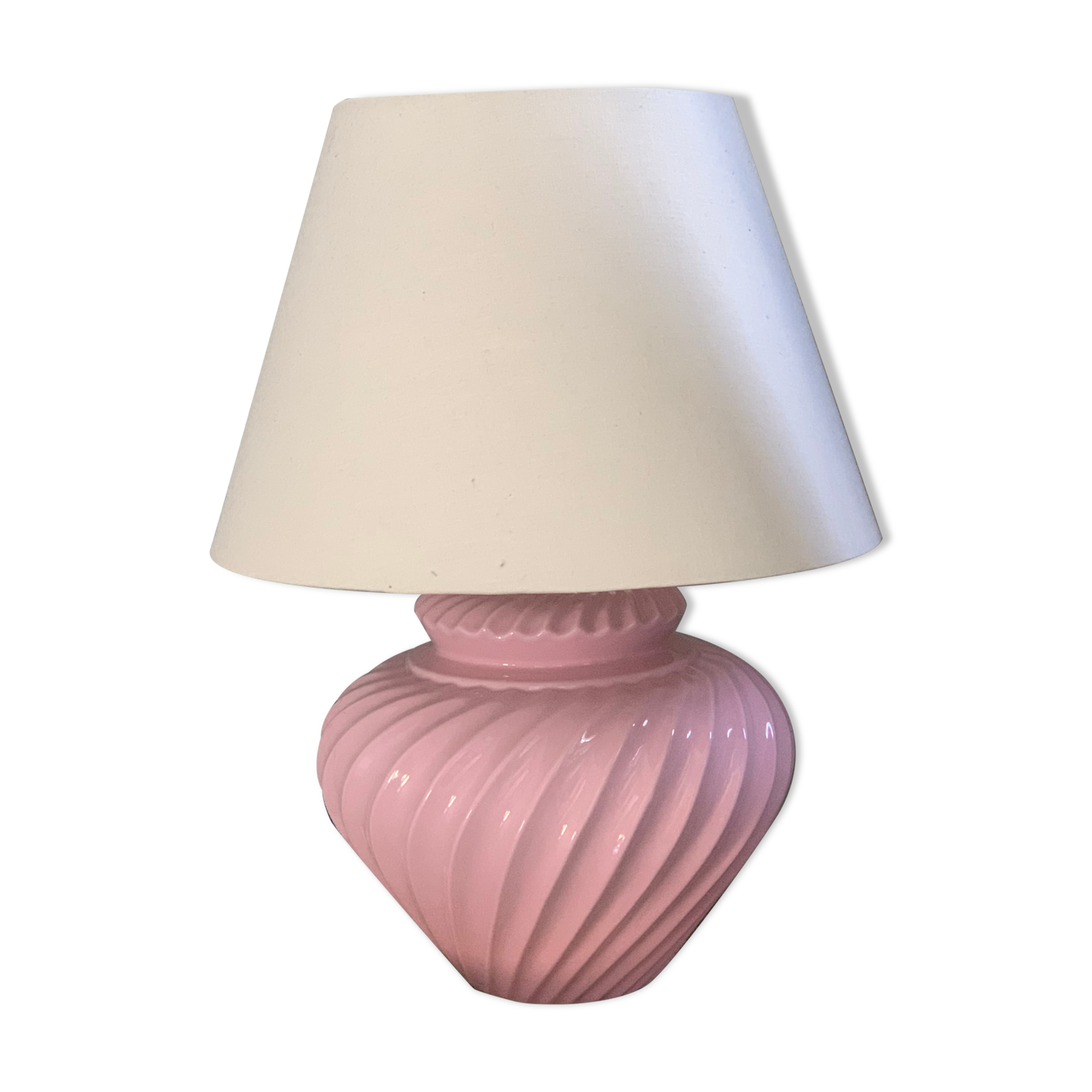 Vintage pink ceramic lamp