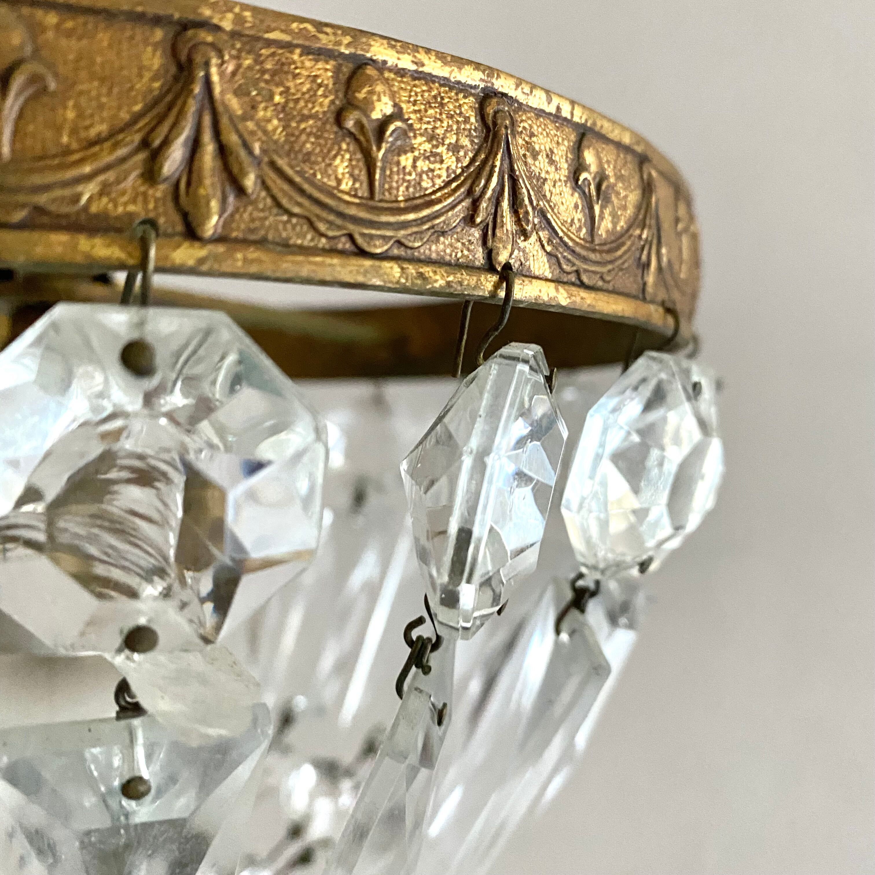 Old tassel ceiling lamp