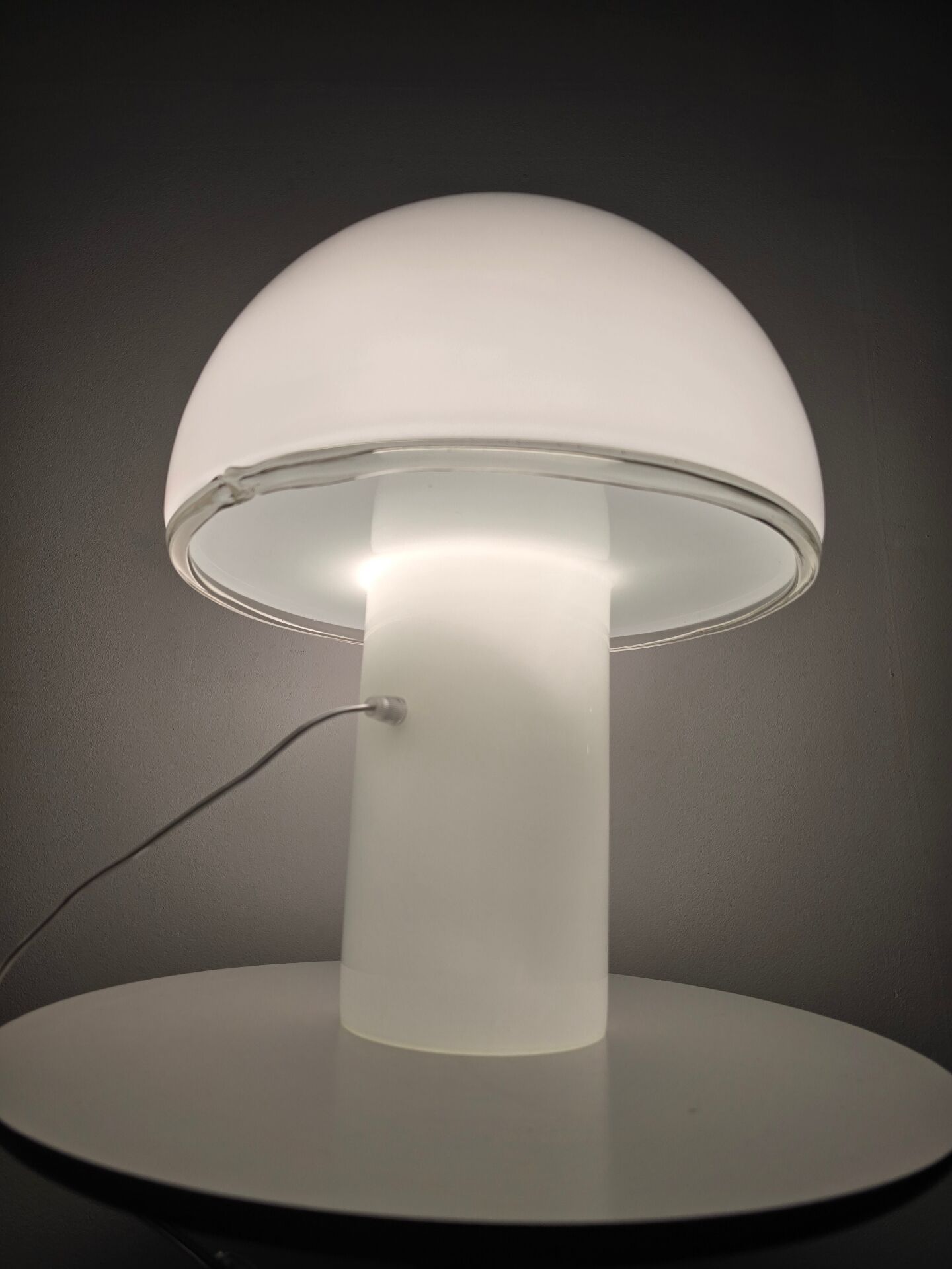 Luciano Vistosi Onfale Table Lamp for Artemide — 1970s