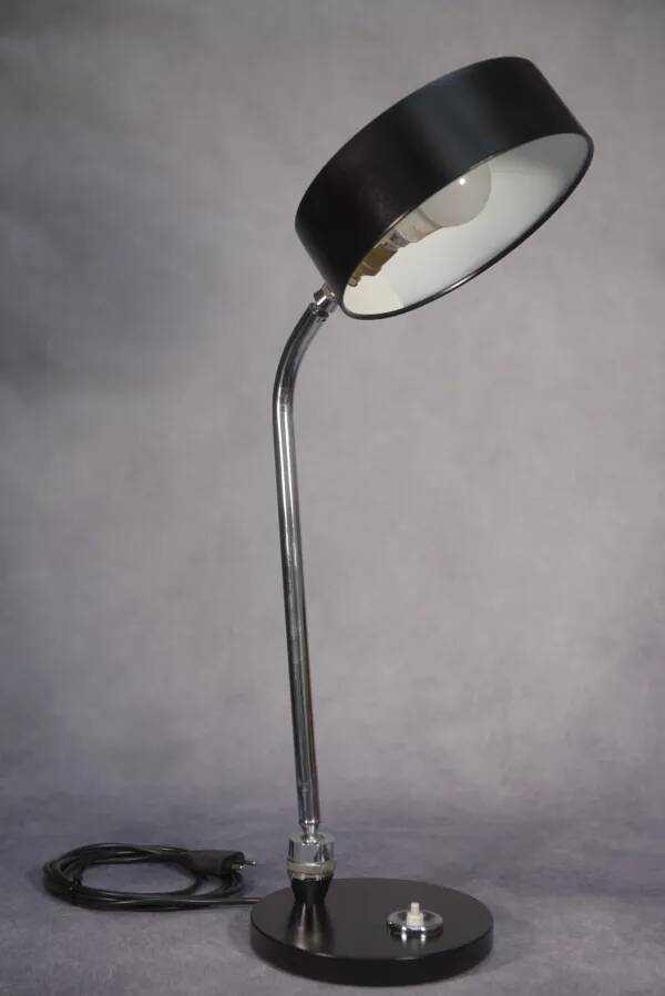 JUMO 900 desk lamp by Yves Jujeau, Pierre and André Mounique – 1960s