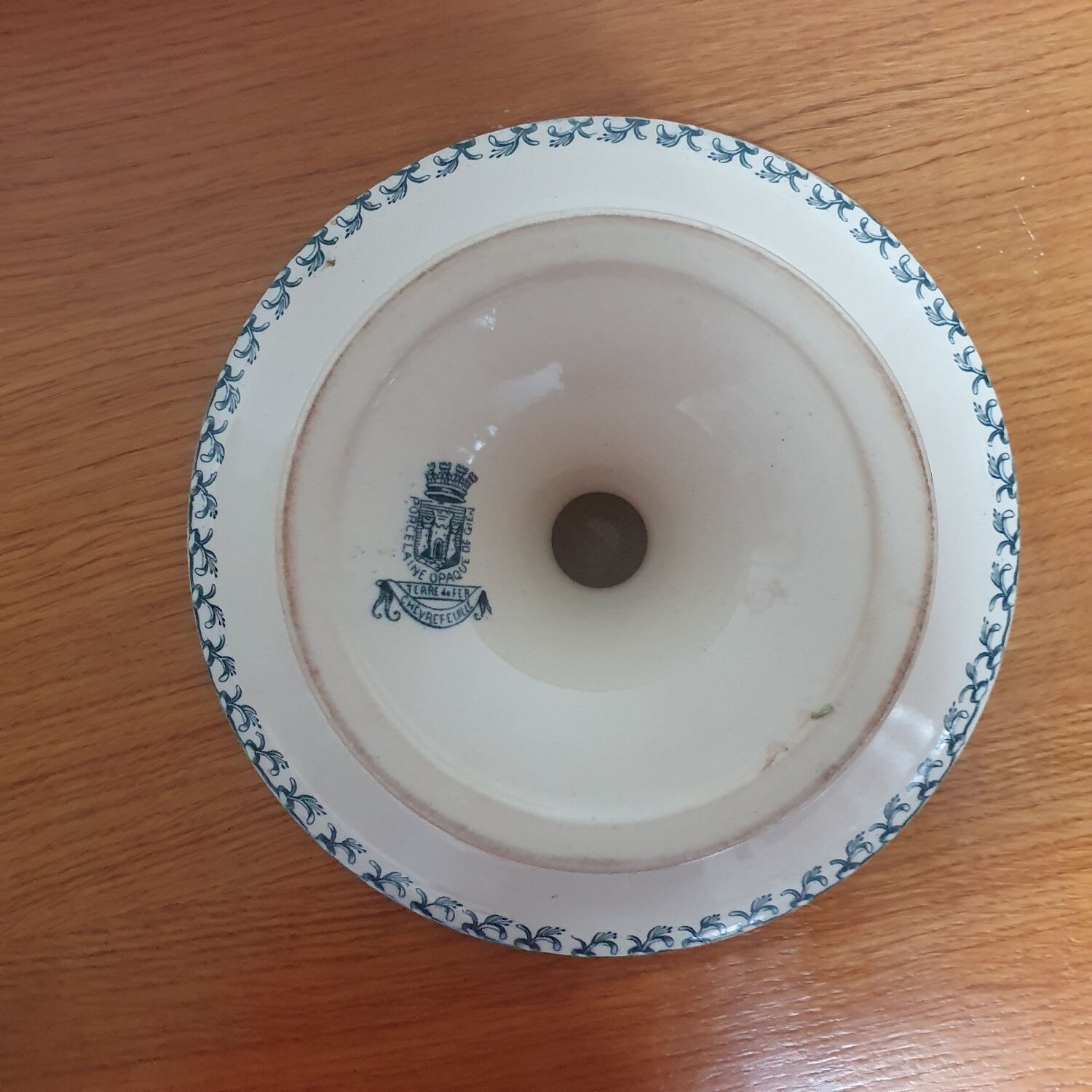 Compote dish Terre de Fer Gien Honeysuckle