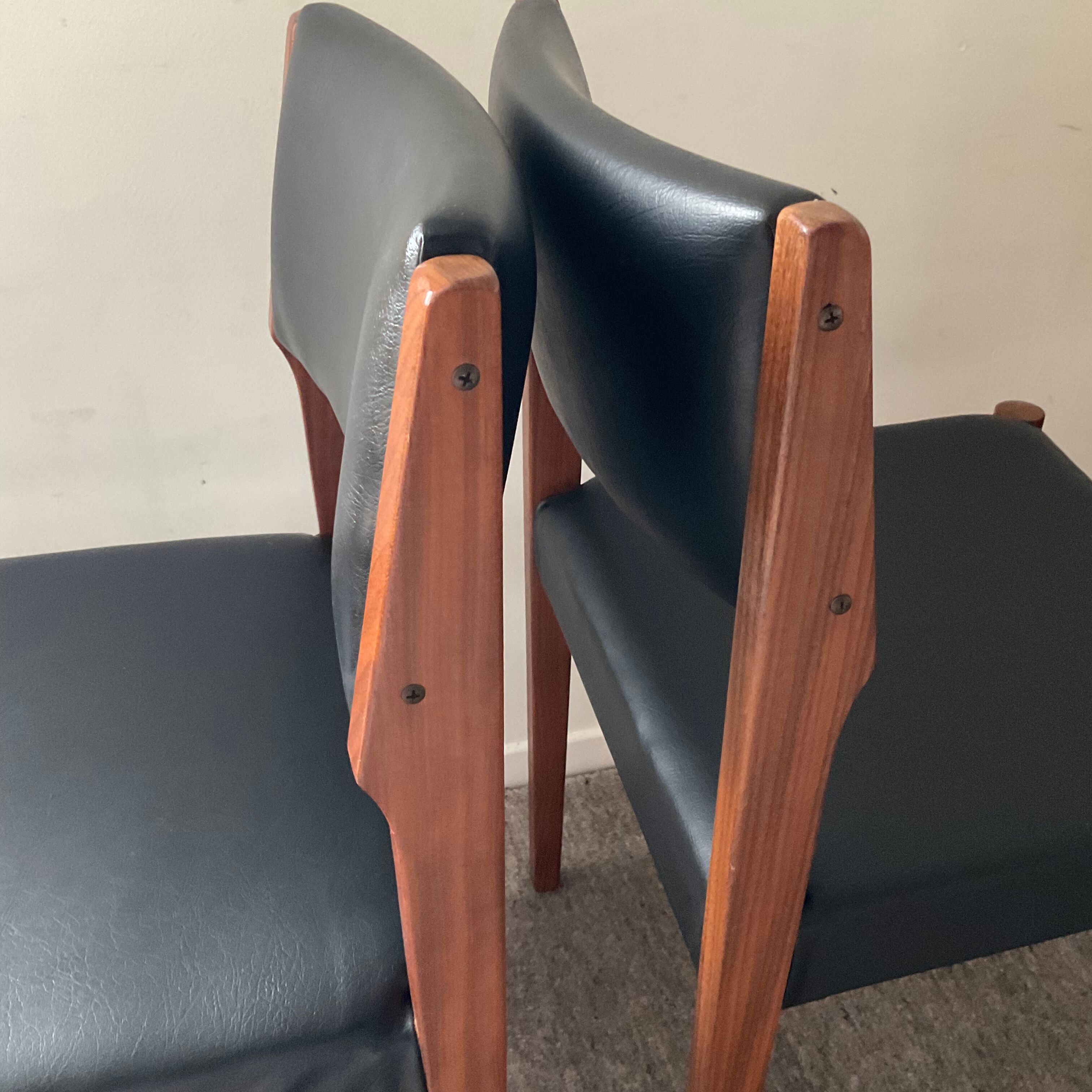 Pair of Scandinavian chair from the 60s
