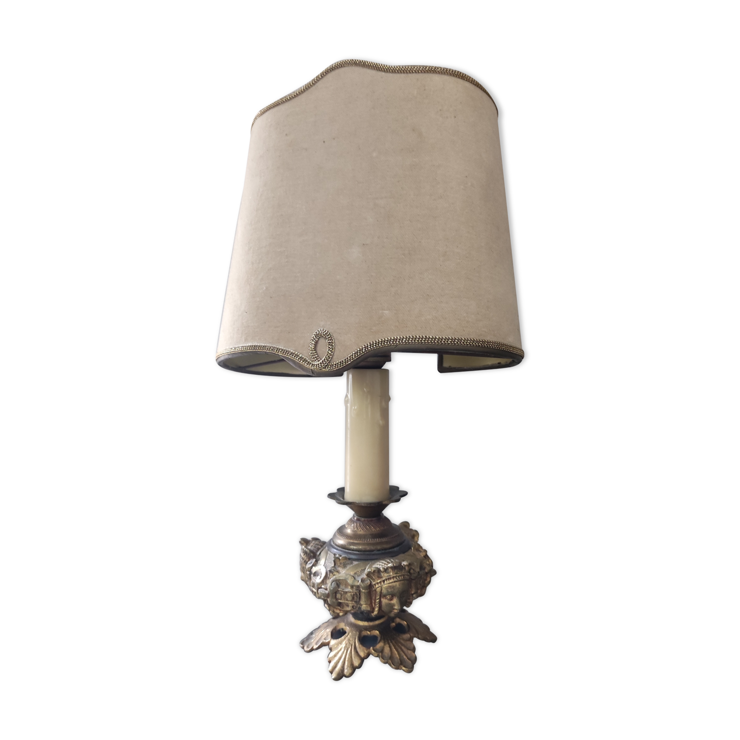 Lampe pied bronze doré style rocaille