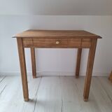 Country-style oak farmhouse desk/console/side table
