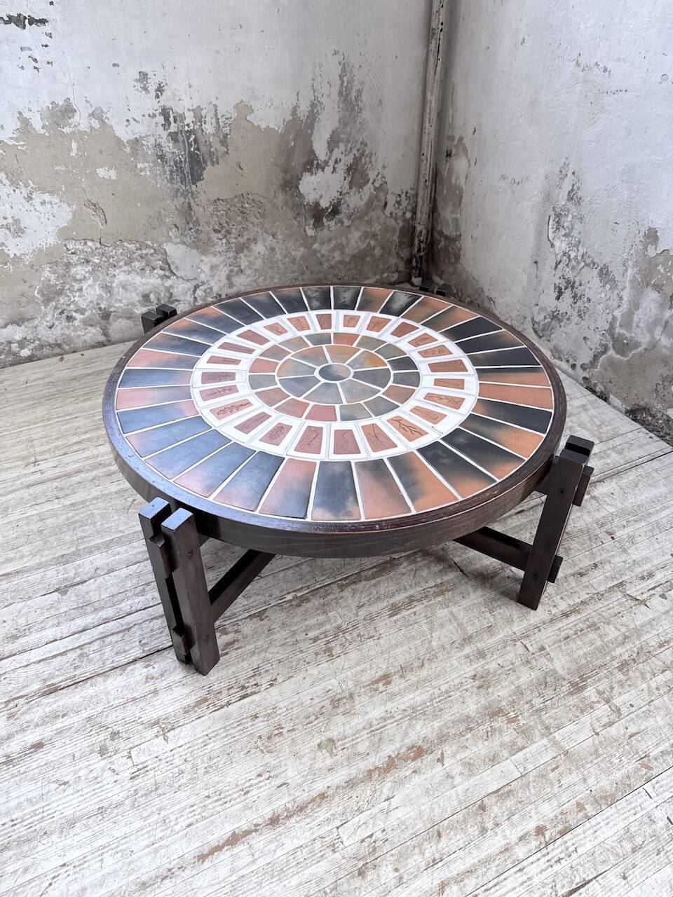 Round coffee table Roger Capron herbarium terracotta