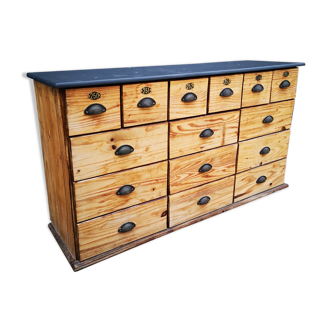 Furniture with fir drawers