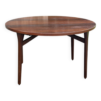 Round rosewood dining table by H. Henning for B. Hansen, 4/8 people.