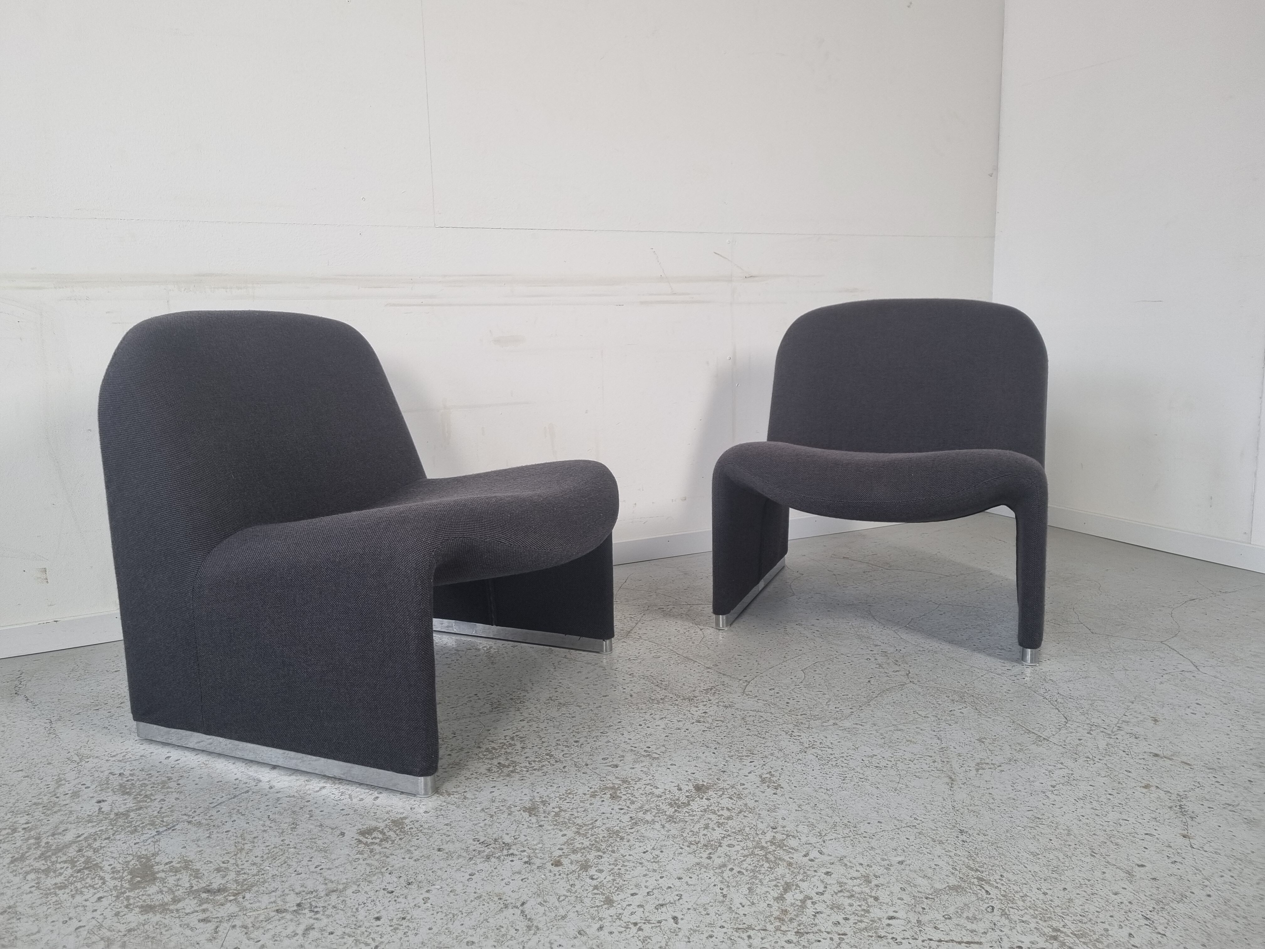 Pair of Alky armchairs by Giancarlo Piretti for Castelli