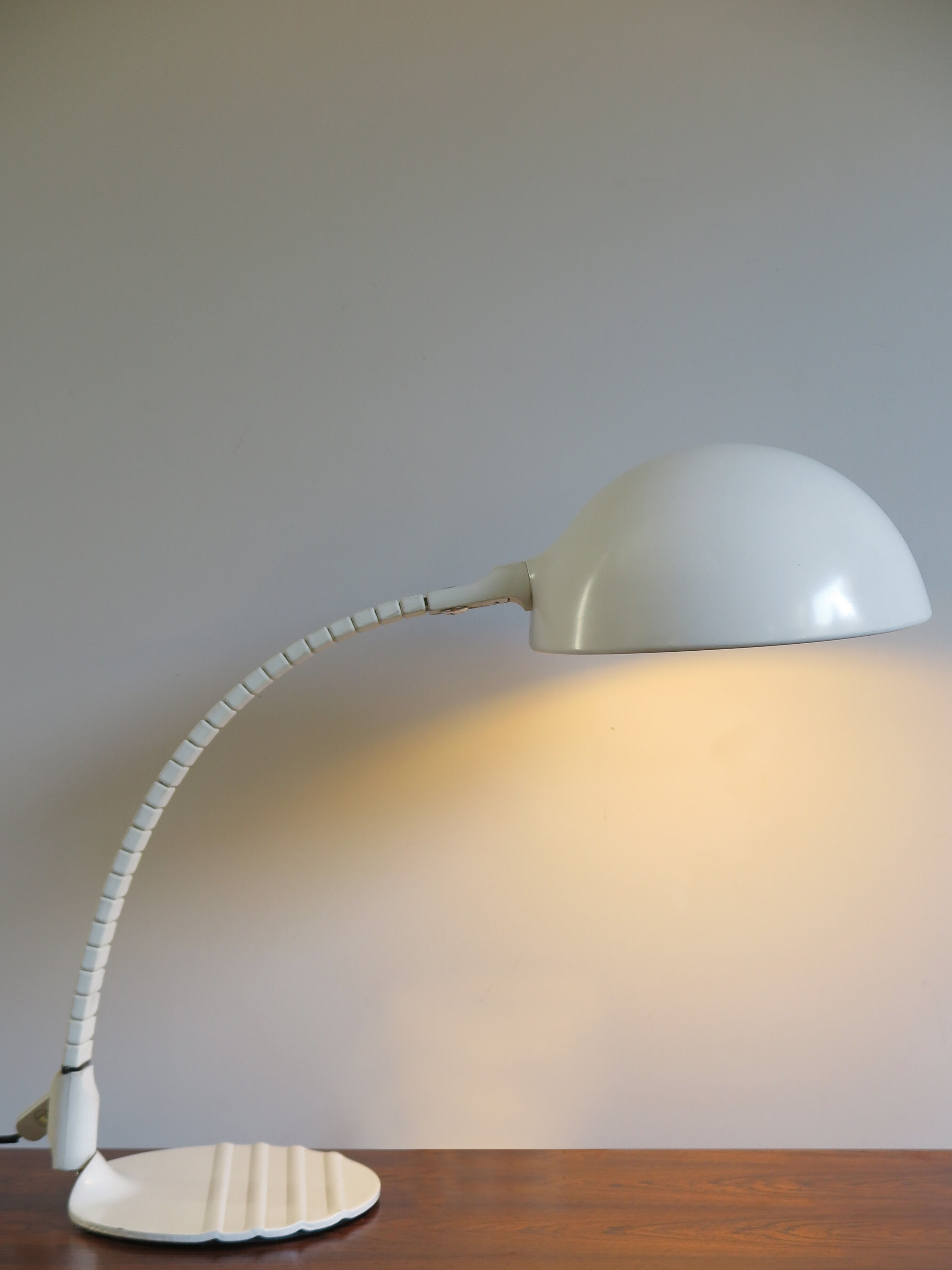 Elio Martinelli for Martinelli Luce italian articulated lamp, 1960s