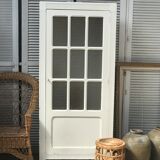 Glass-glazed parisian wardrobe