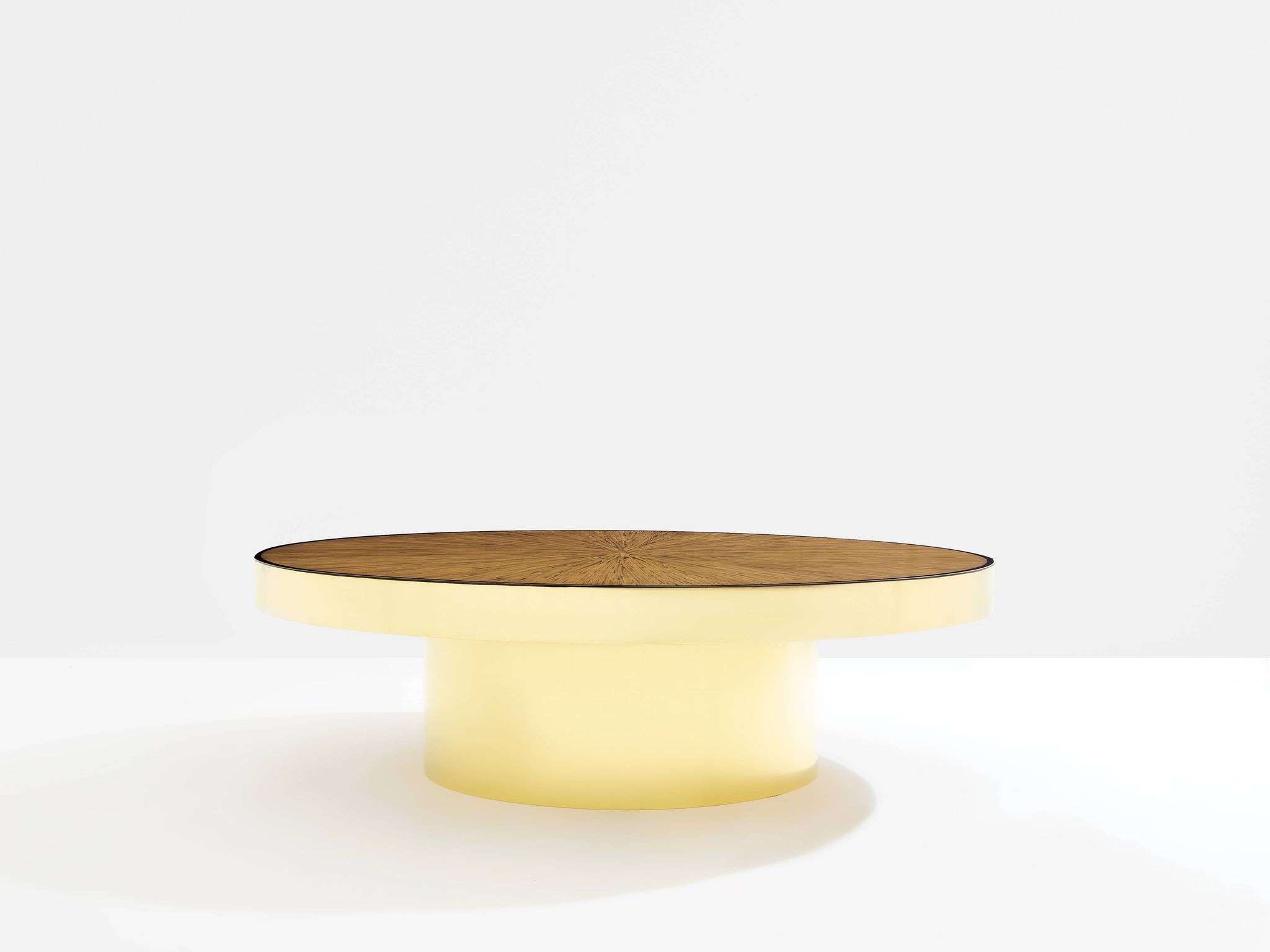 Table basse marqueterie de bambou et laiton vers 1980
