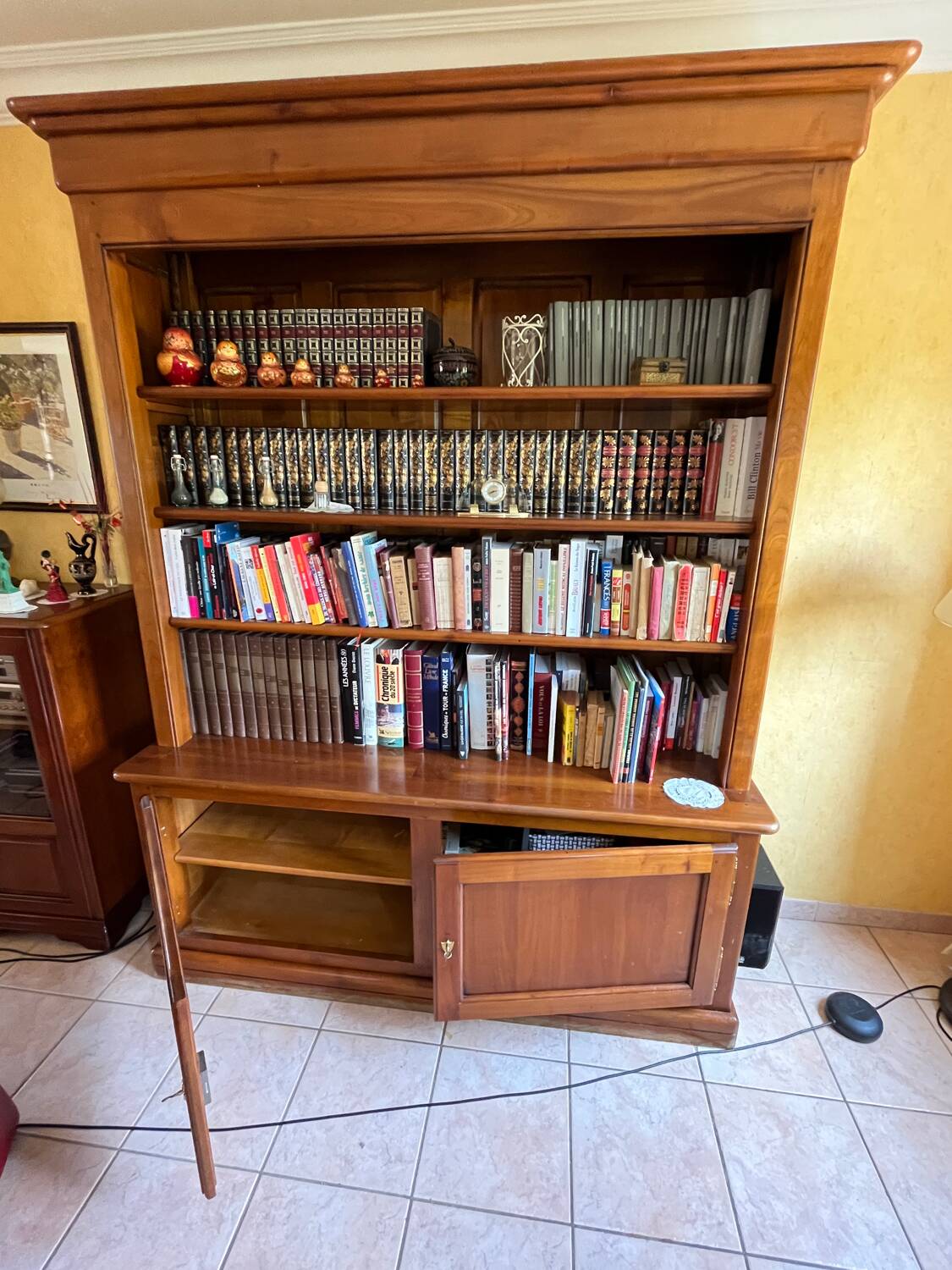 Bookcase