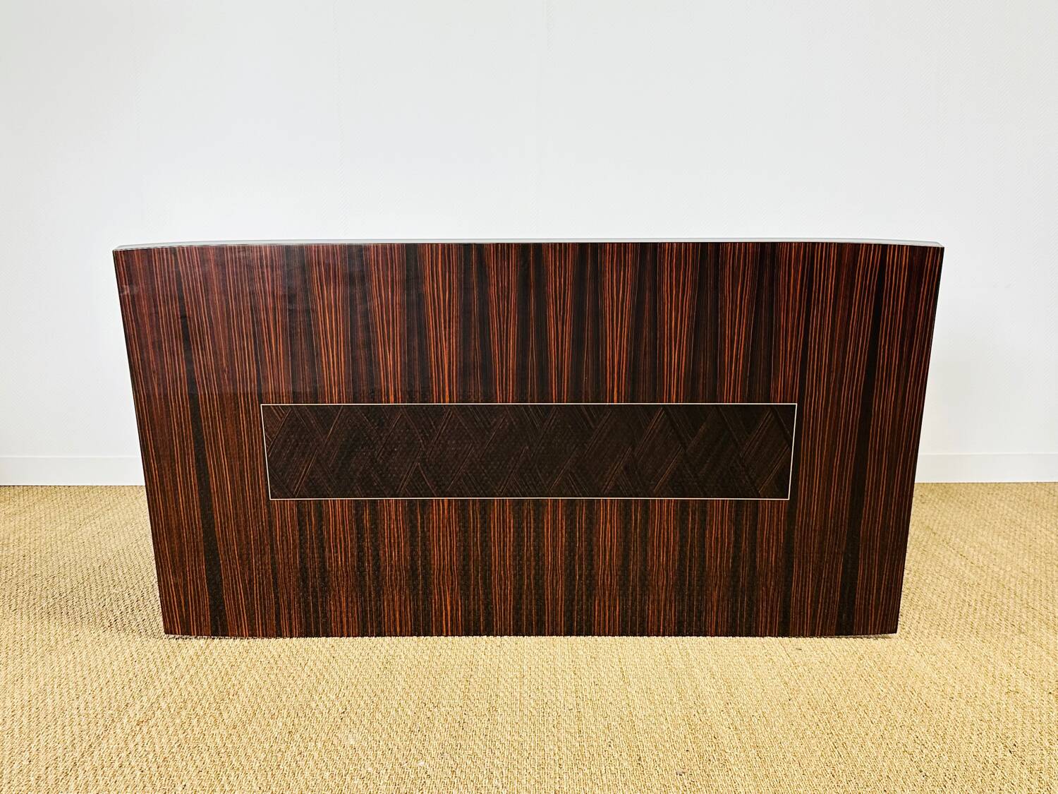 French Art Deco dining table in Macassar from 1940.