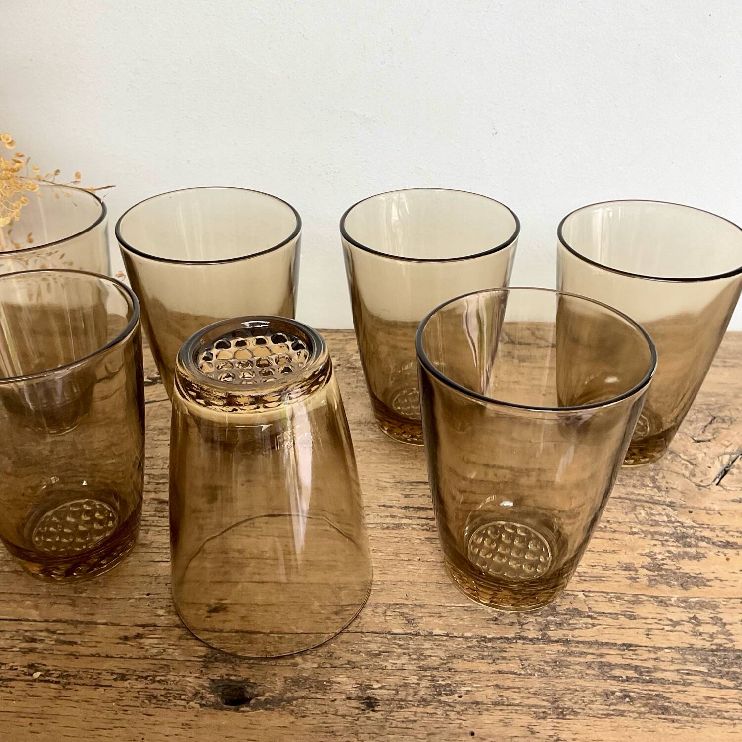 7 small vintage smoked glasses