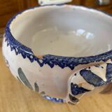 Soupière ancienne en terre cuite et faïence