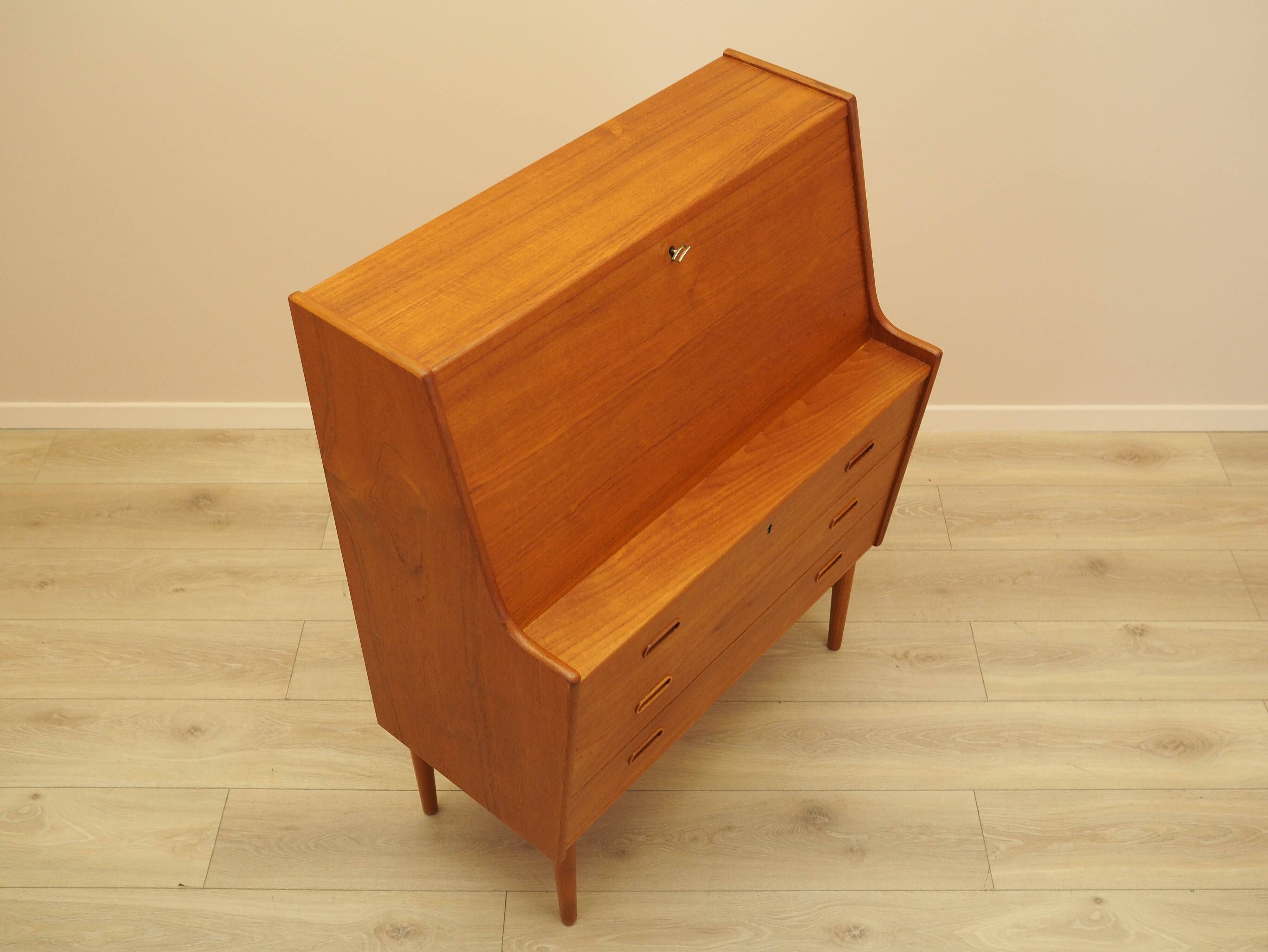 Teak secretary, Danish design, 1960s, Arne Wahl Iversen, Vinde Møbelfabrik