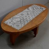 Table de salon en chêne massif, par R. Guillerme et J. Chambron, éditions « Votre Maison » 1960