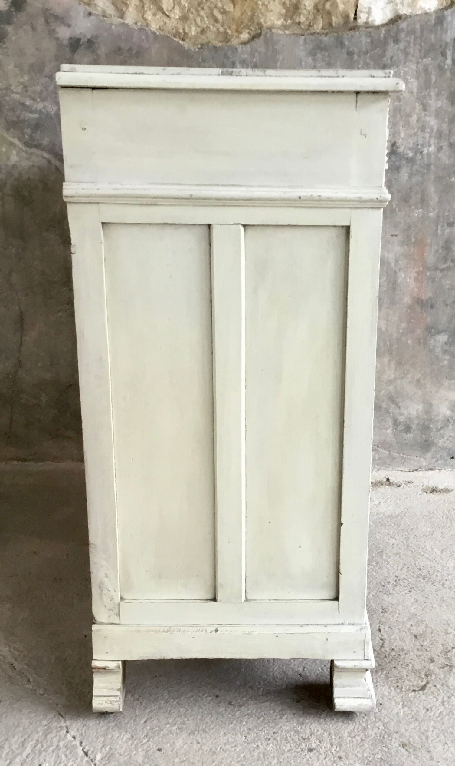 Parisian sideboard with 2 doors and 2 drawers vintage