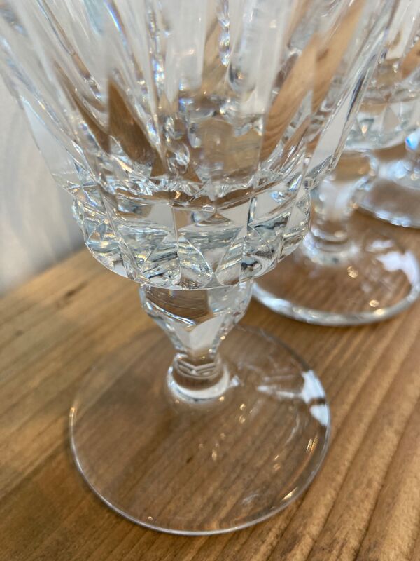 Set de 4 verres vin Saint Louis modèle Guernesey