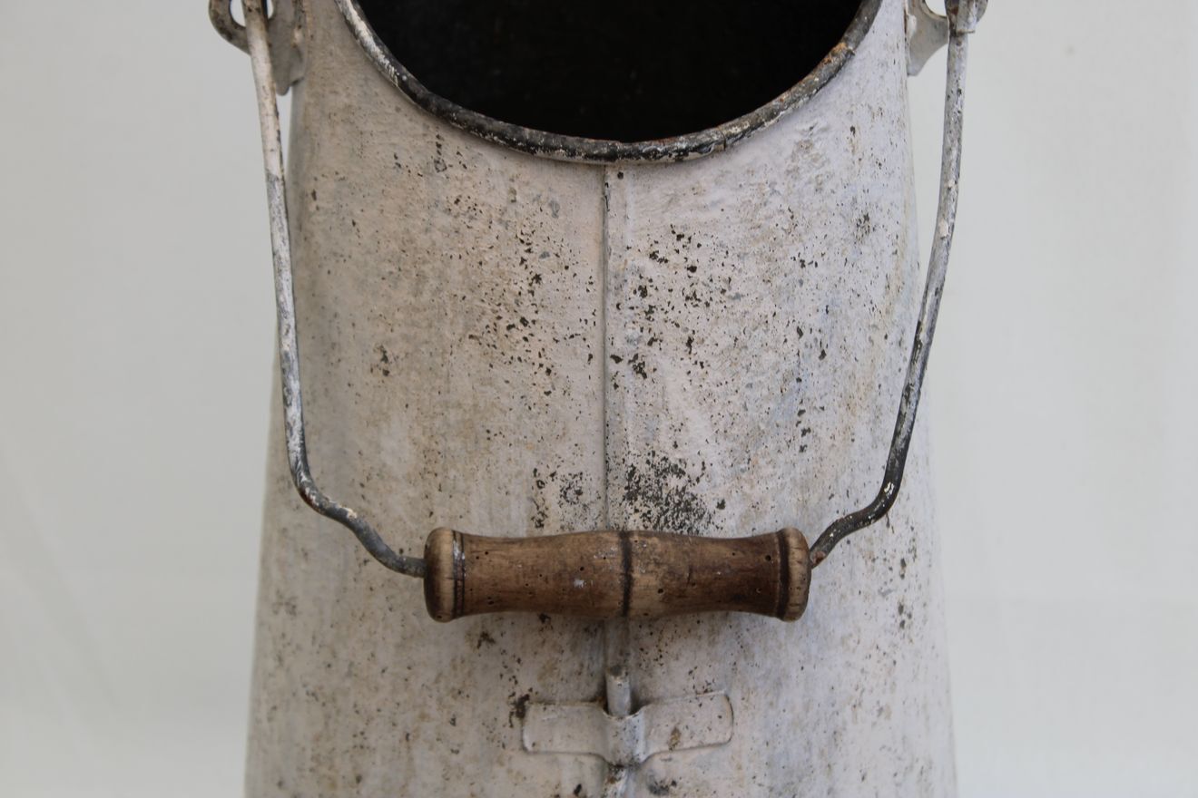 Coal bucket