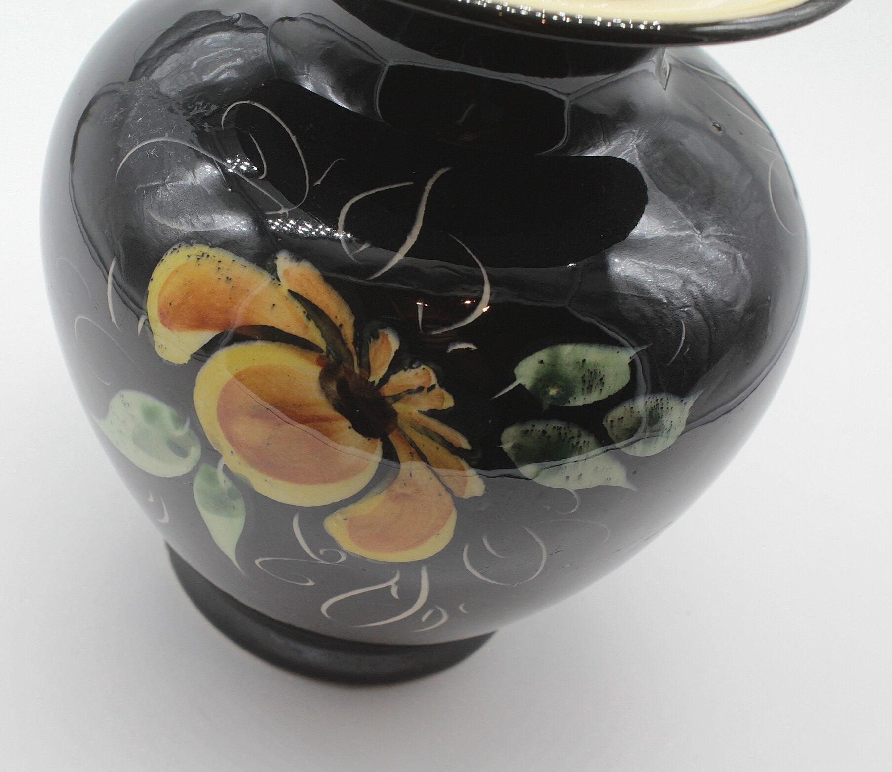 Ceramic vase flowers