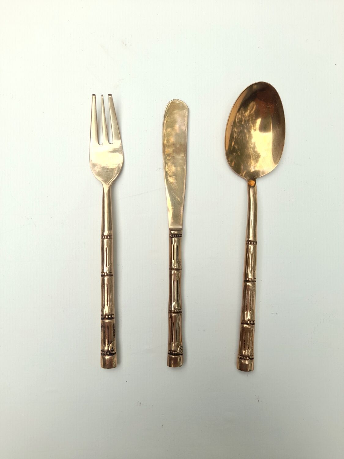 Service 12 person cutlery brass bamboo bronze