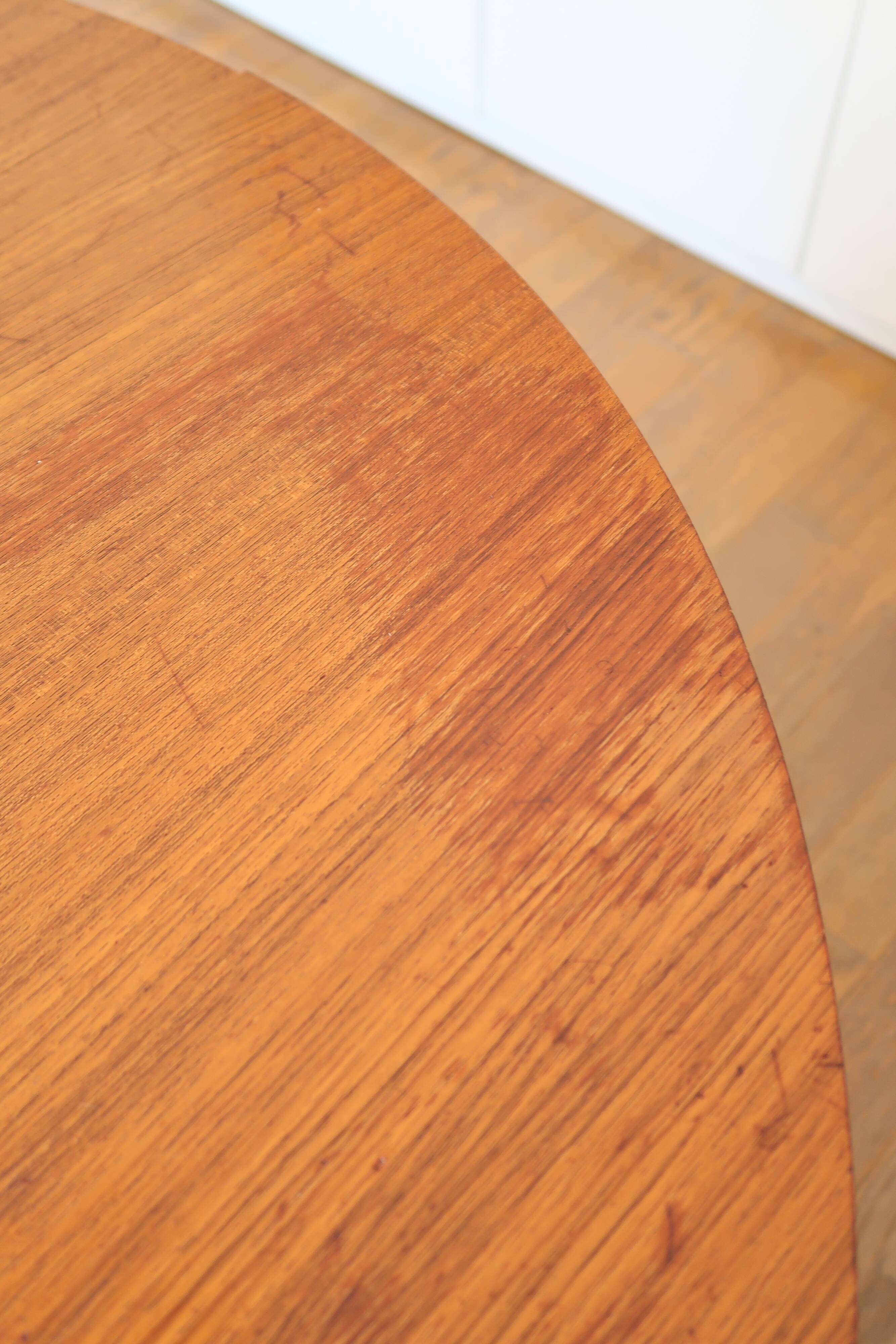 Scandinavian table 70's