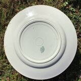 Round dish with blue patterns