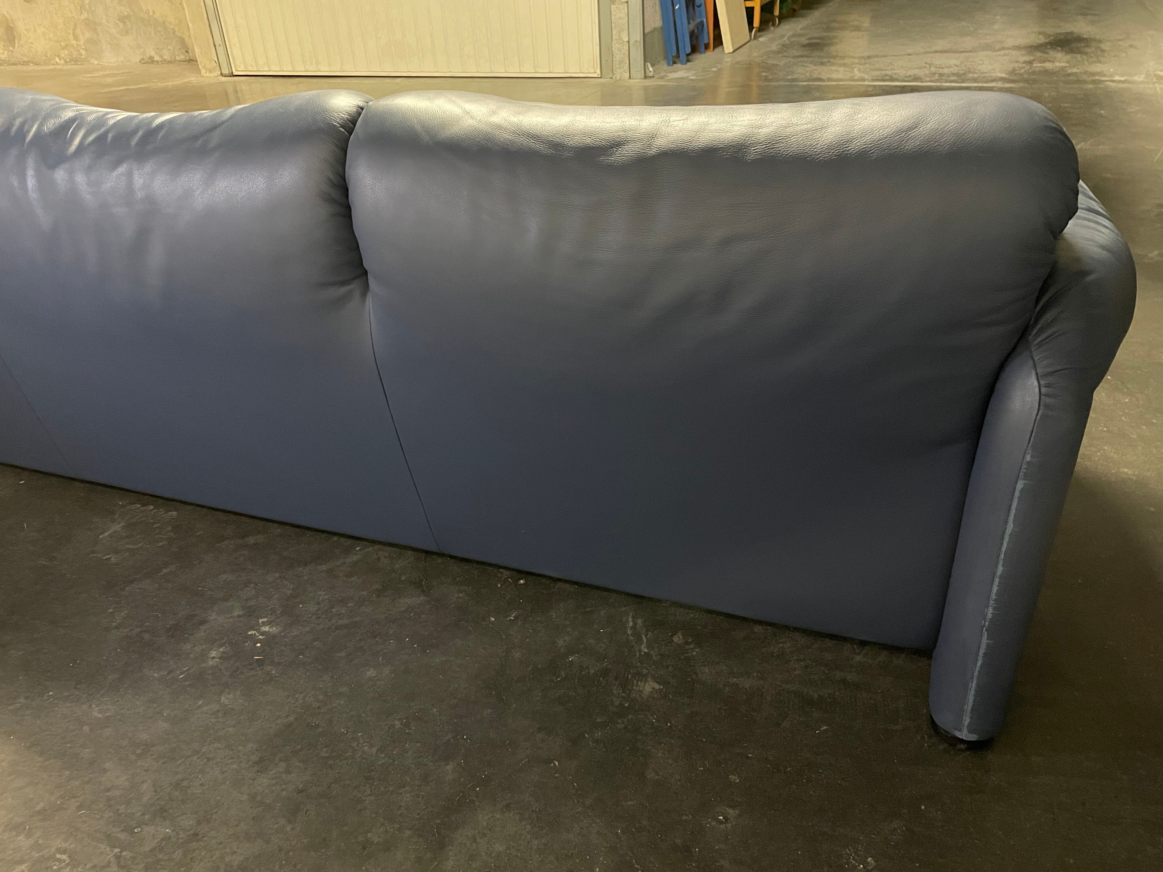 Sofa Maralunga by Vico Magisttreti for Cassina