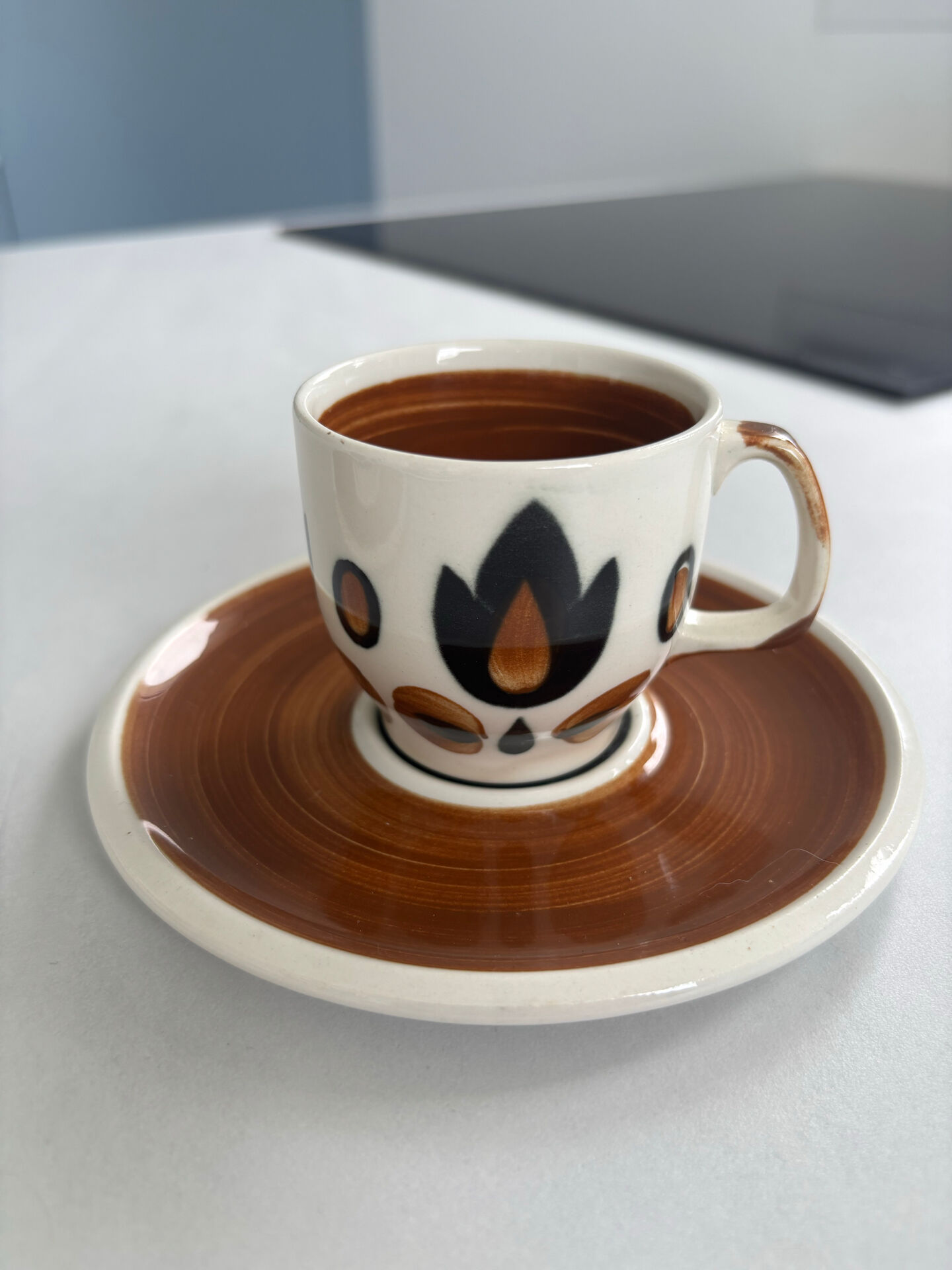 Set of 4 Boch La Louvière Kimono coffee cups with saucers – Service