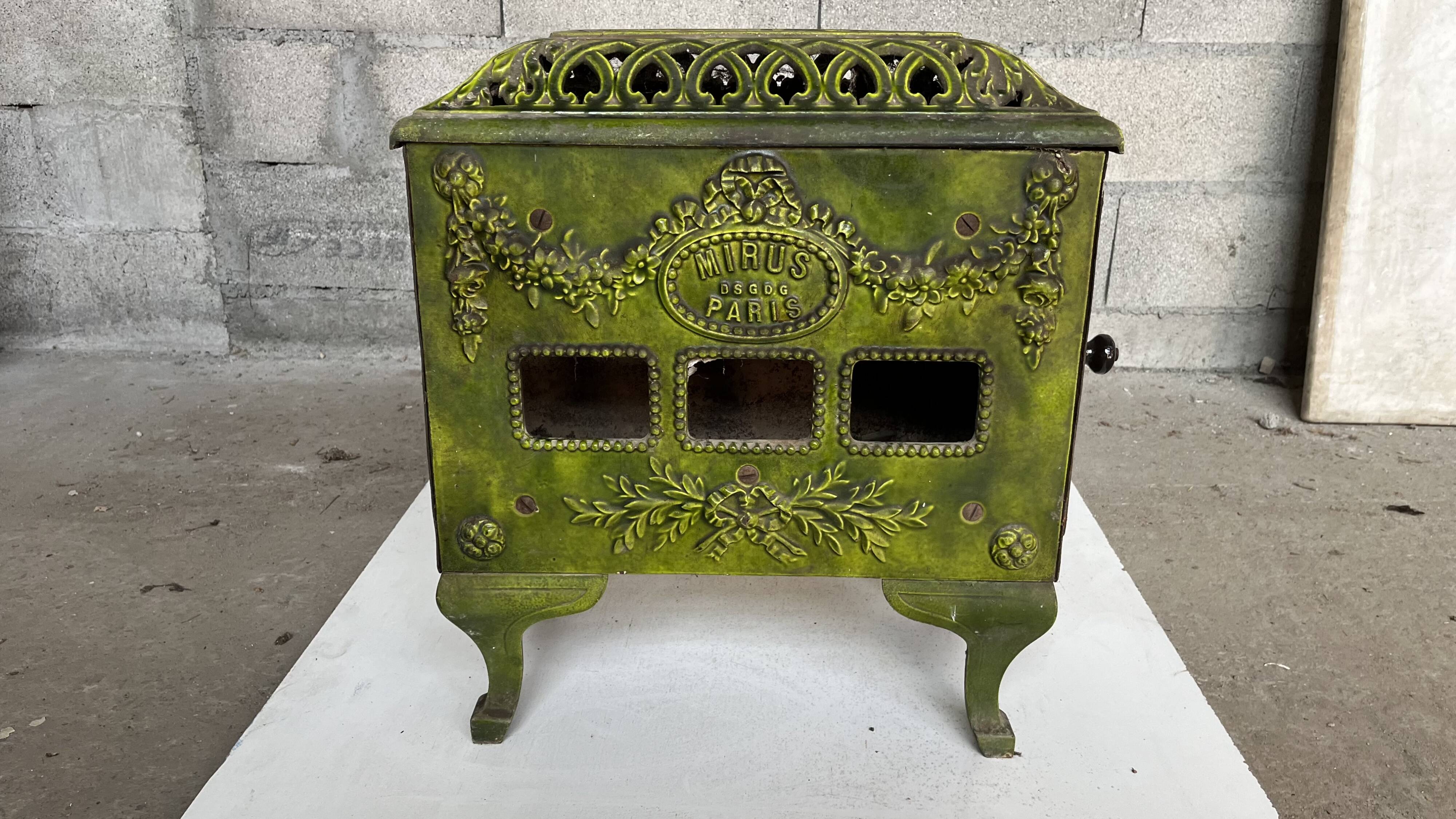 Mirus old enameled cast iron wood stove
